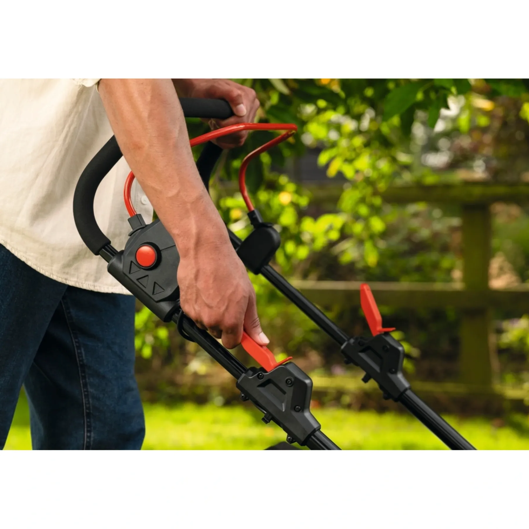 Plæneklippere ^ Bosch PLÆNEKLIPPER AKKU 18,0 V MED BATTERI