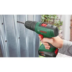 Bore- & Skruemaskiner ^ Bosch EASY SKRUEMASKINE AKKU MED BATTERI OG LADER
