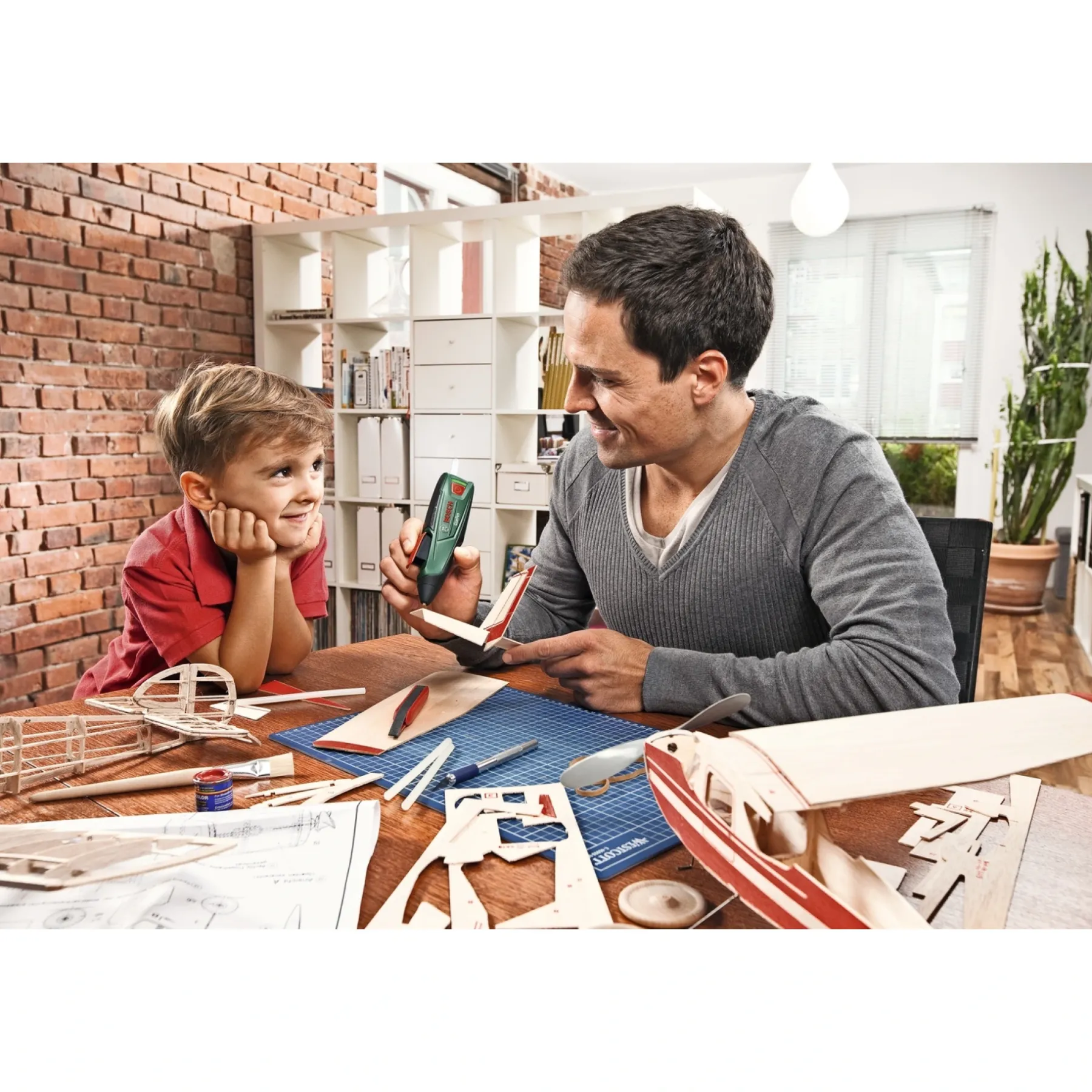 GLUEPEN LIMPEN AKKU 170>Bosch