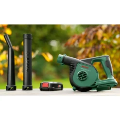 UNIVERSAL UNIVERSALLEAFBLOWER LØVBLÆSER 18,0 V UDEN BATTERI OG LADER>Bosch Clearance