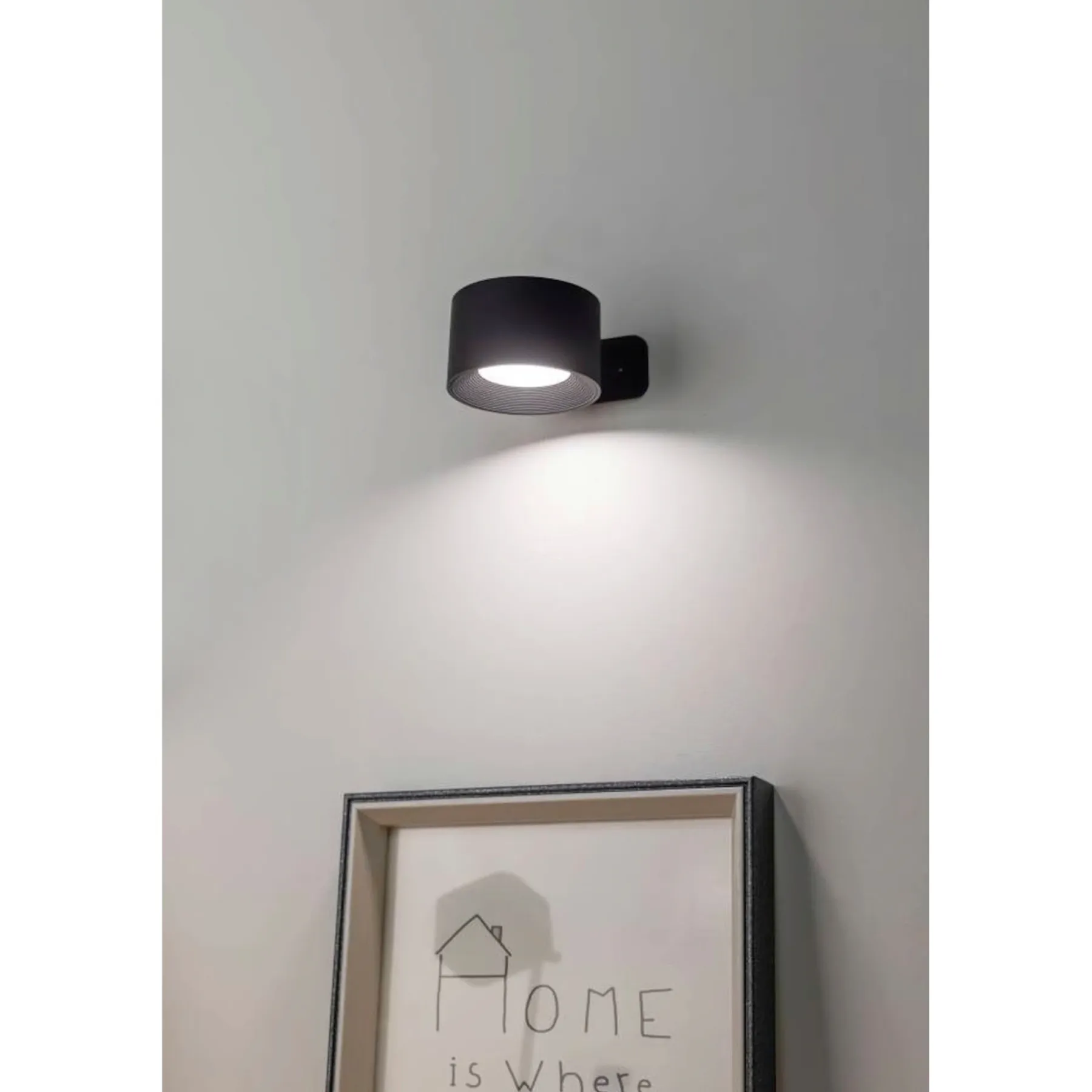 Spotlights ^ Eglo MURAGLIE RUND GENOPLADELIG VÆGLAMPE SORT