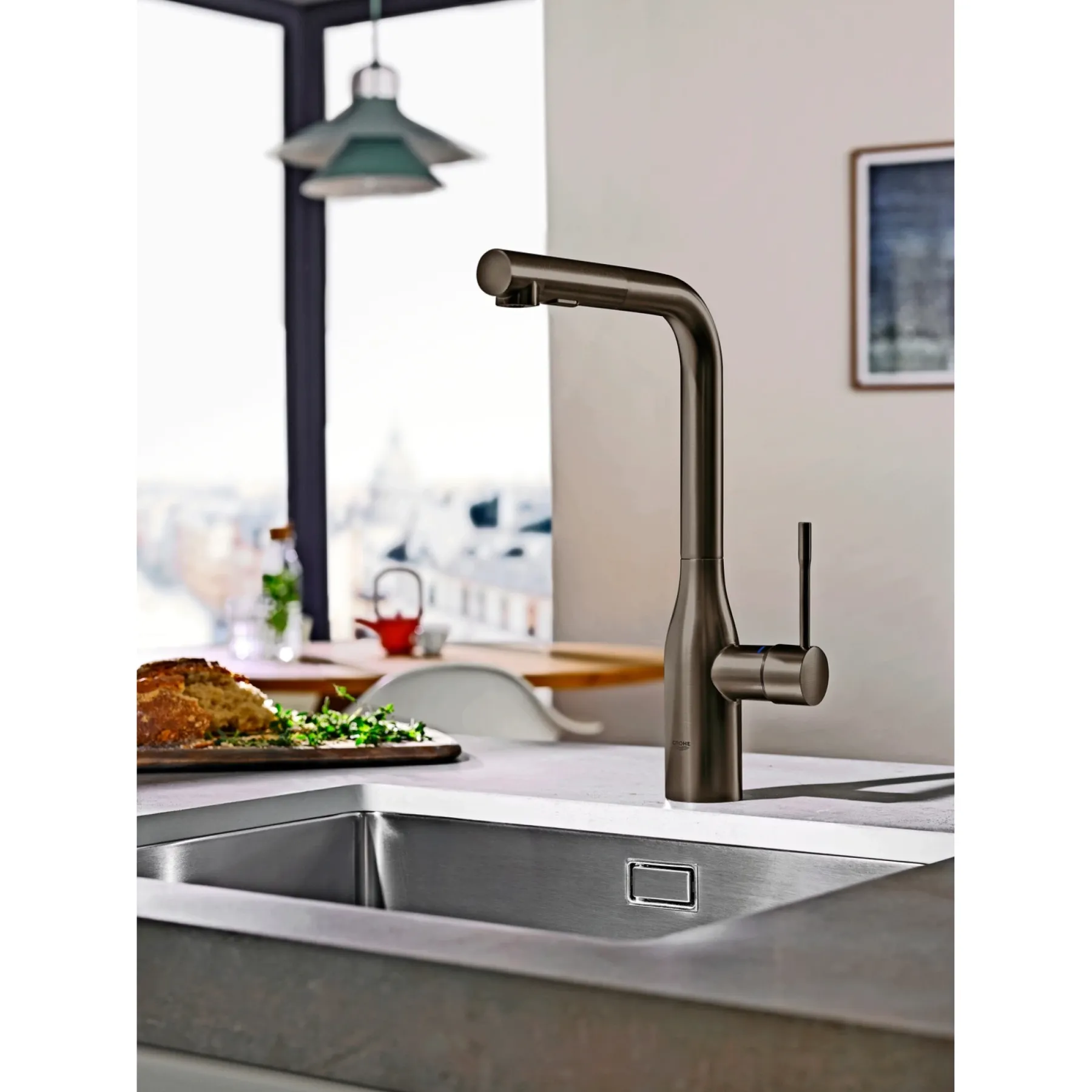 ESSENCE KØKKENARMATUR MAT SORT>Grohe Discount