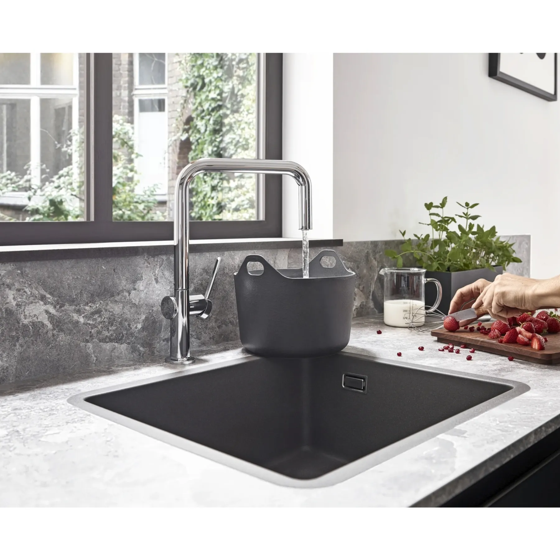 TALIS M54 220 KØKKENARMATUR KROM>Hansgrohe Outlet
