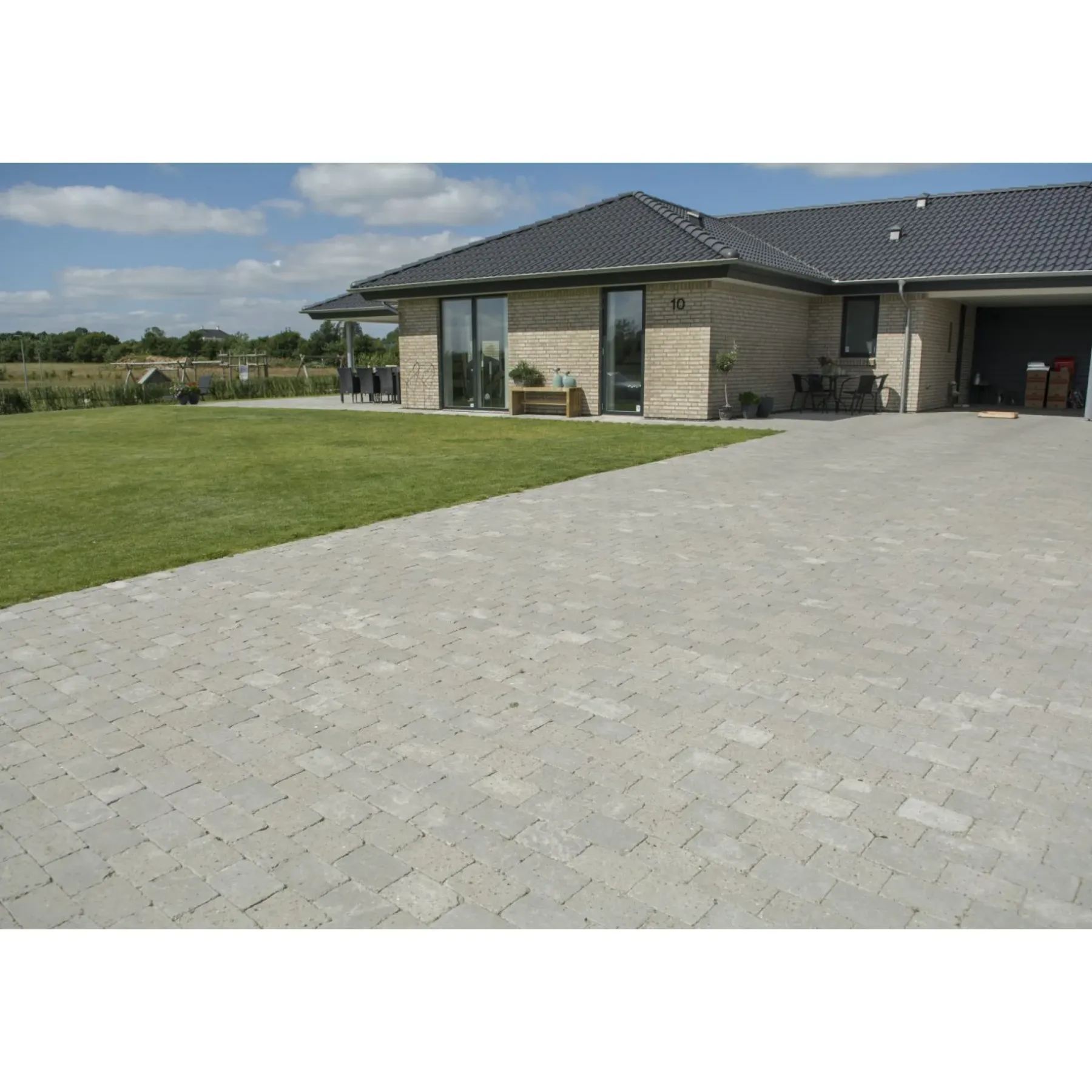 Belægningssten ^ IBF HOLMEGAARDSTEN NORMALSTEN BELÆGNINGSSTEN 7 X 14 X 21 CM GRÅ