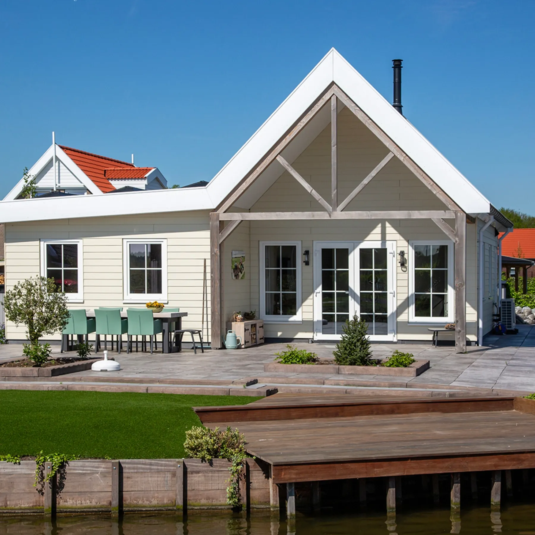 Facadebeklædning ^ James Hardie TRÆSTRUKTUR HARDIEPLANK 8 X 180 X 3600 MM CREME