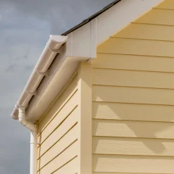 Facadebeklædning ^ James Hardie TRÆSTRUKTUR HARDIEPLANK 8 X 180 X 3600 MM BEIGE