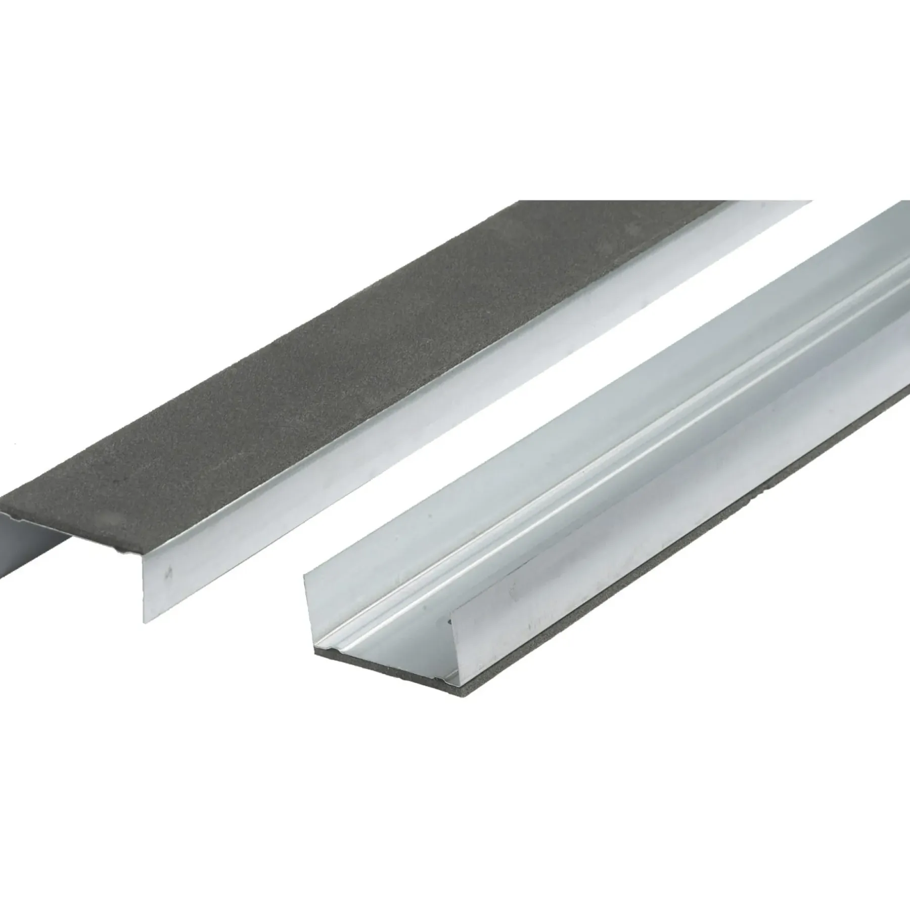 Gipsplader & Tilbehør ^ Knauf MKSP M/POLYETEN STÅLSKINNE 70 X 3600 X 0.46 MM