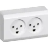 Stikkontakter & Afbrydere ^ LK OPUS 66 DOBBELT STIKKONTAKT HVID M/JORD
