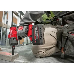 Batterier & Ladere ^ MILWAUKEE M18 FB8 BATTERI 18V 8,0 AH 1
