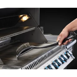 Grilltilbehør ^ Napoleon GRILLBØRSTE