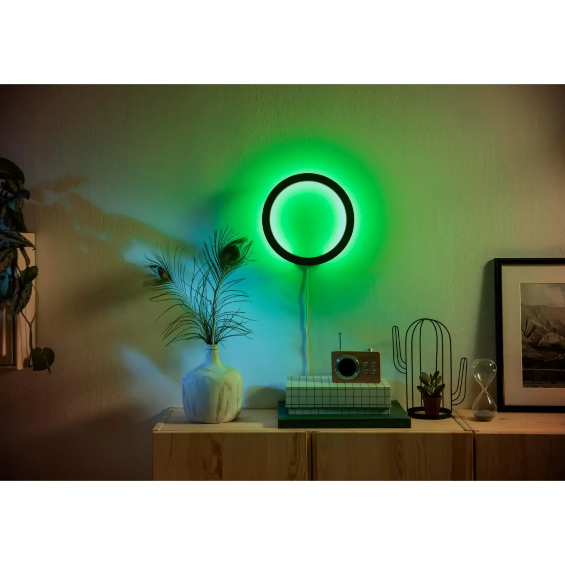 WCA SANA VÆGLAMPE 20W SORT>Philips Hue Best
