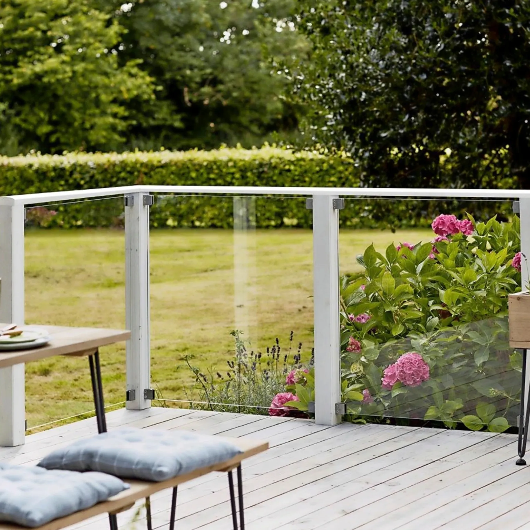 Tilbehør Hegn ^ Plus HÅNDLISTER 3.40 X 11.40 X 209 CM HVID
