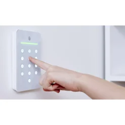 Alarm & Overvågning ^ SikkertHjem S6EVO M/NØGLEBRIKLÆSER SMARTPAD