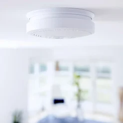 Alarm & Overvågning ^ SikkertHjem S7PRO RØGALARM