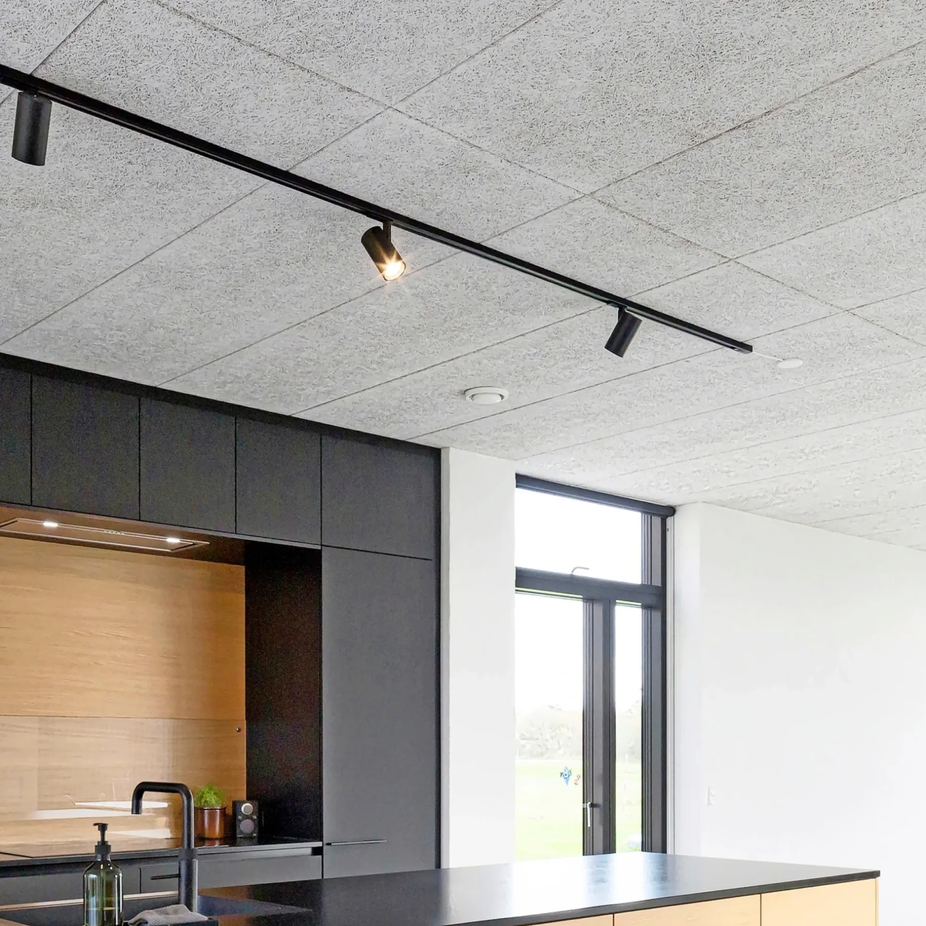 Træbeton ^ Troldtekt AKUSTIKPLADE 25 X 600 X 1200 MM EXTREM FIN HVID