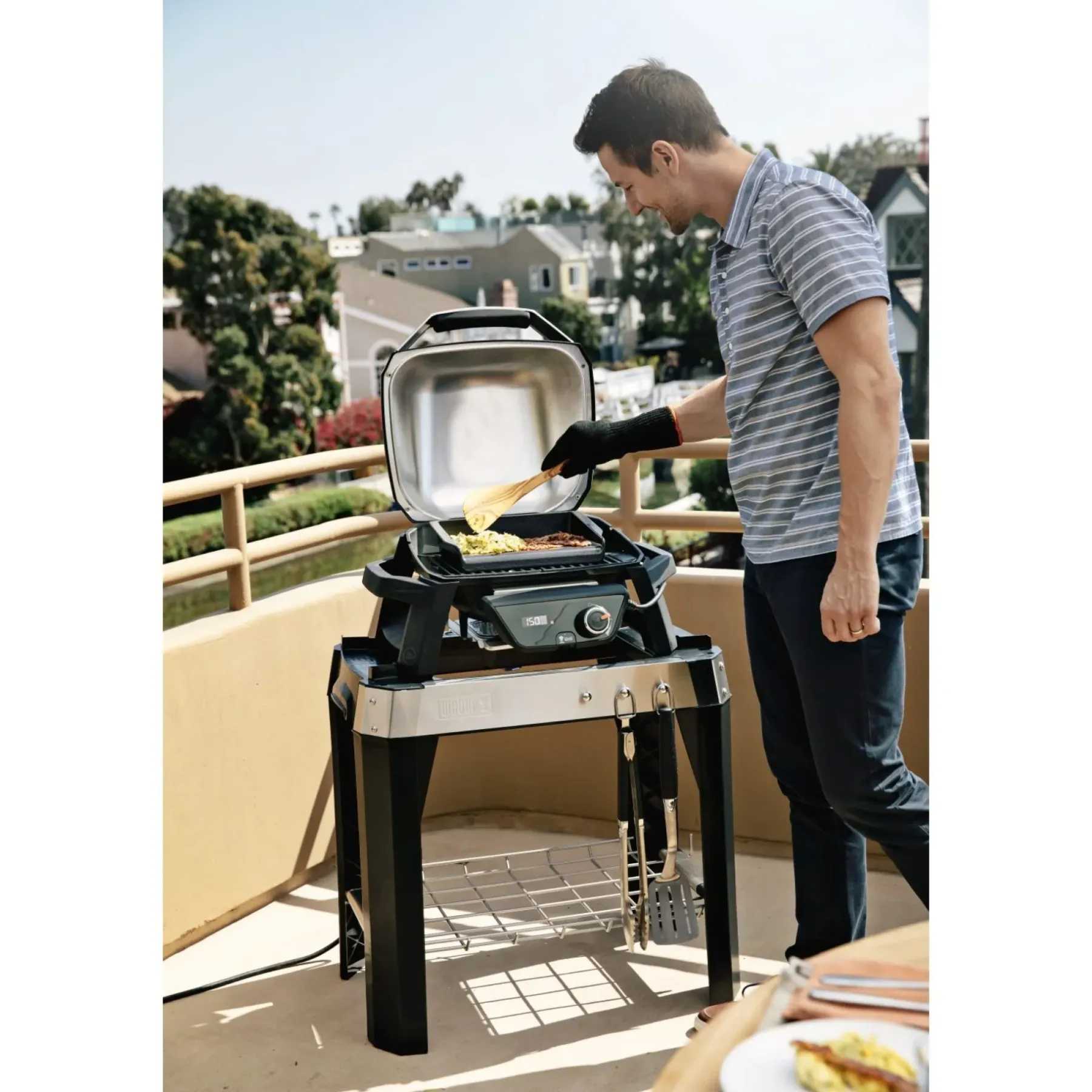 PULSE 1000 ELGRILL SORT>Weber Sale